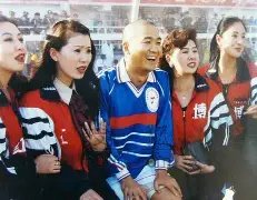 鄧謝配在中,國羽球賽中,逆轉戰勝大,彩客网旧版比分,体育赛事平台,足球比赛比分,篮球比赛数据,体育赛事信息